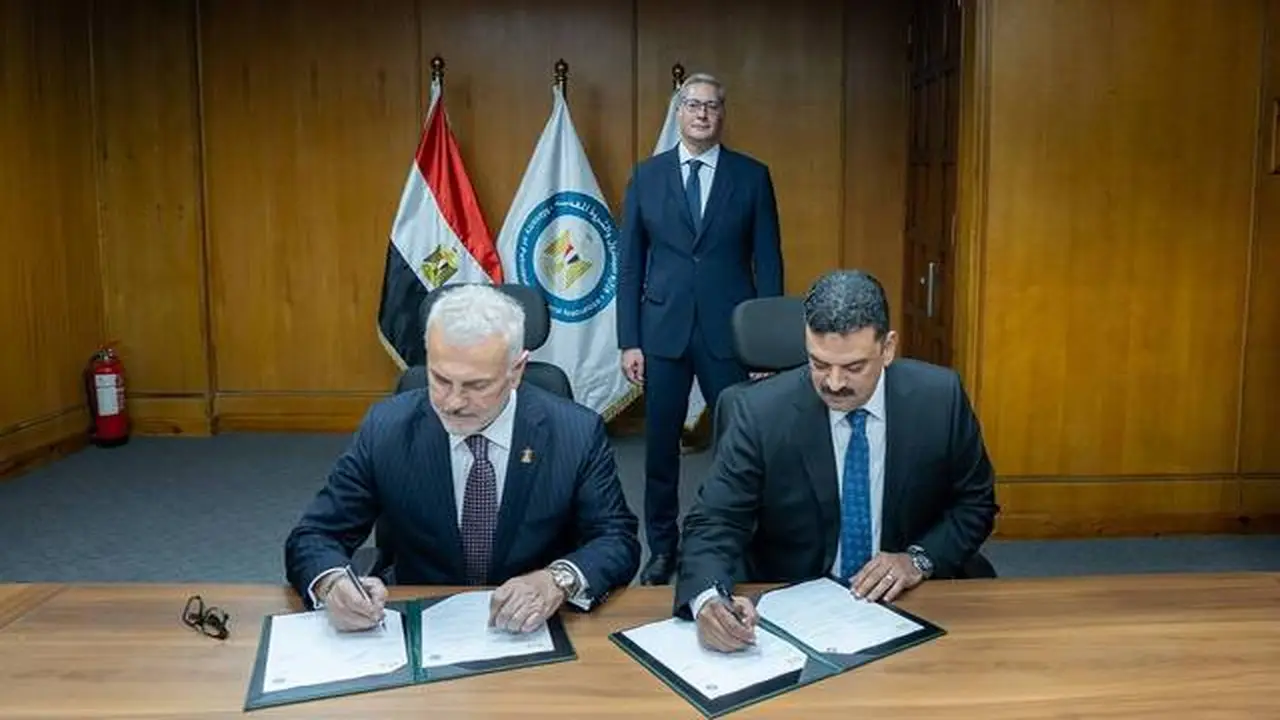 مصر تعلن عن اتفاقية جديدة مع “OZ Mining” لتقييم الذهب بالصحراء الشرقية